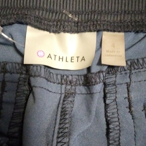 Athleta stride navy midtown ankle pants - Picture 4 of 4